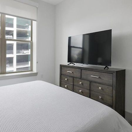 Landing - Modern Apartment With Amazing Amenities Х'юстон Екстер'єр фото